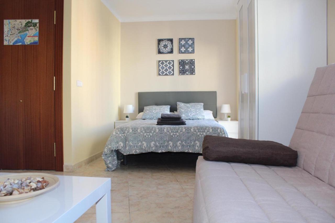 Nice And New Studio With Balcony Close To The City Málaga Exteriör bild